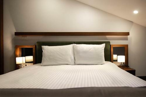 Hotel Bograd - Apartments & Lounge Station