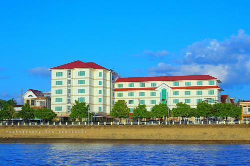Ngwe Moe Hotel