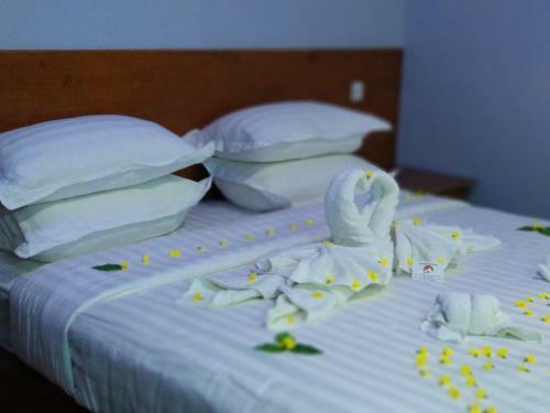 Bagan Hmwe Hotel