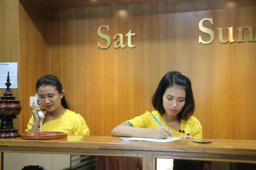 Sat Sun Hotel