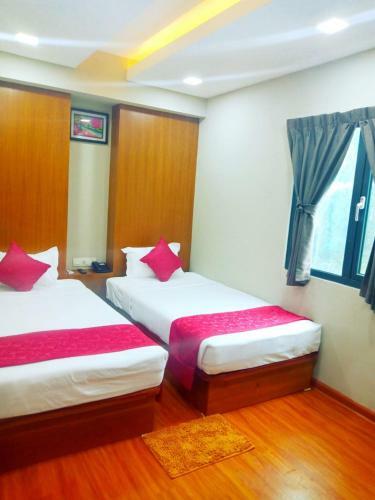 Sat Sun Hotel