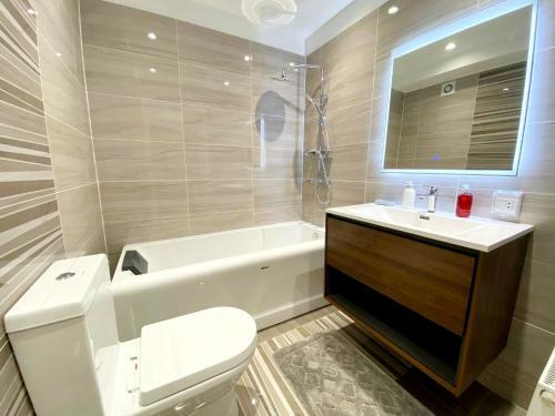 Naran Residence Lifestyle Serviced Apartment