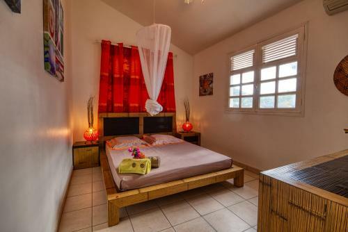 3 Bedrooms Vill With Sea View (Mqdi77)