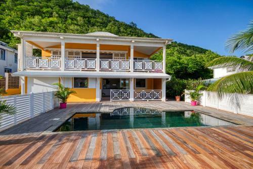 3 Bedrooms Vill With Sea View (Mqdi77)