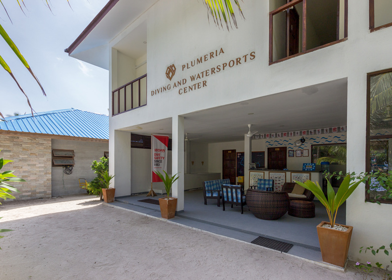 Hostal Plumeria Maldives