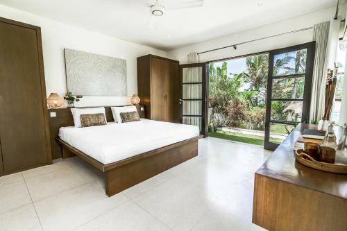 Pantai Hitam Villa