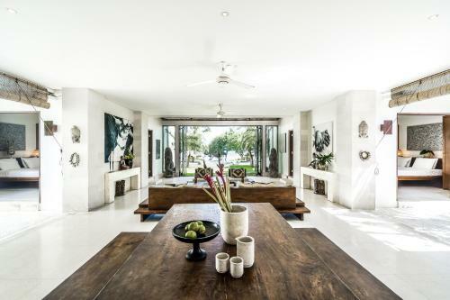 Pantai Hitam Villa