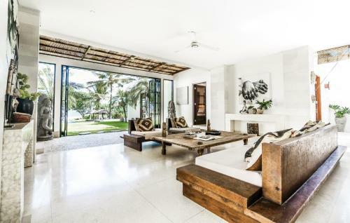 Pantai Hitam Villa