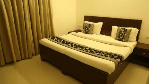 Hotel Kamla Palace