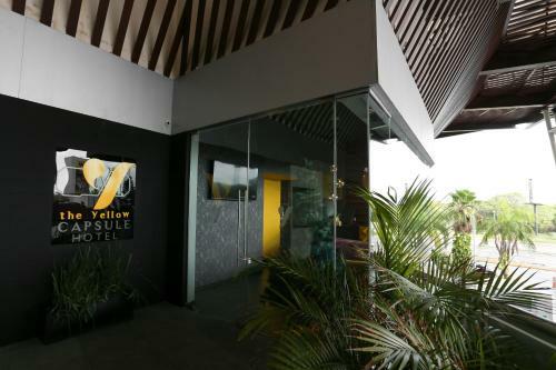 Hotel The Yellow Capsule Experience