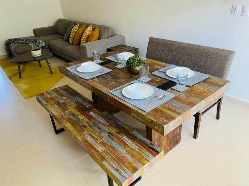 Apartamento Suite �nica Renovada C�ntrica Av Zaragoza C14