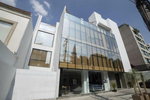 Hotel Suites Arboleda 215