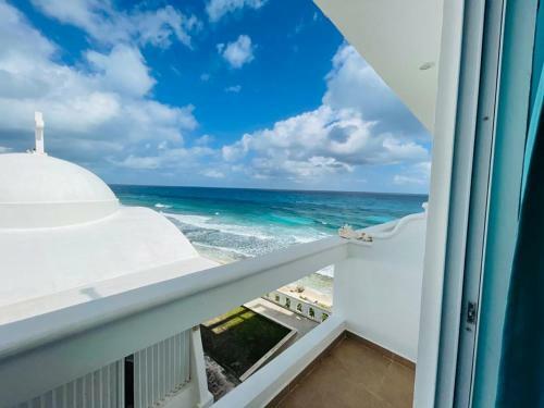 Habitaci�n Amanecer Turquesa #5 Priest House