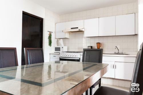Amplio Departamento En El Coraz�n de Mazatl�n - G