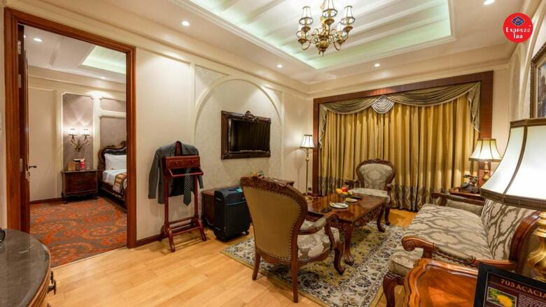 Hotel Express Inn Nashik