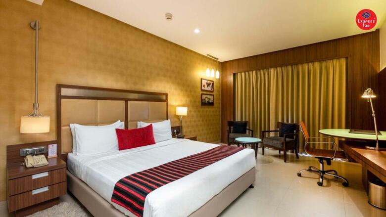 Hotel Express Inn Nashik