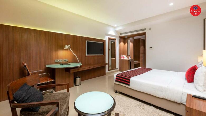 Hotel Express Inn Nashik