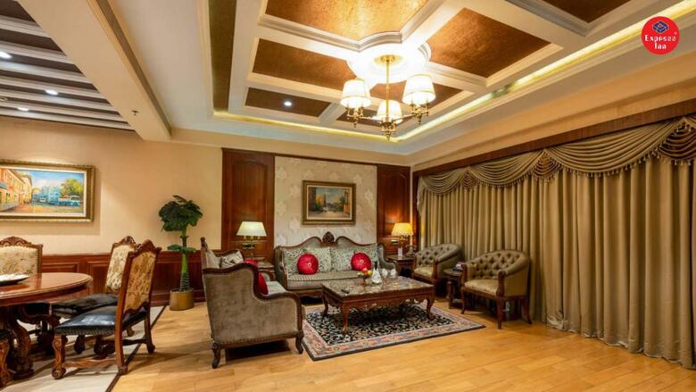 Hotel Express Inn Nashik