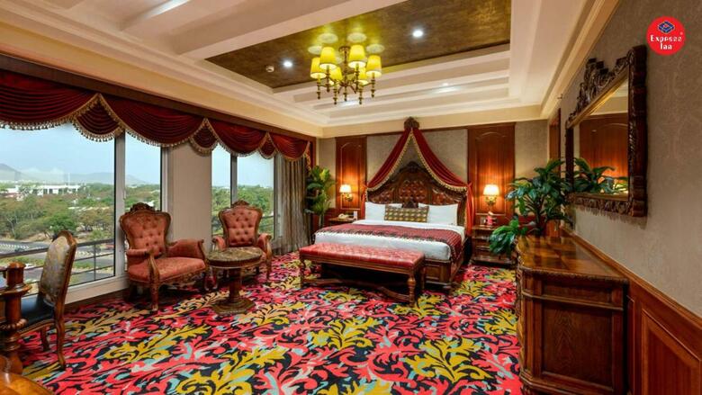 Hotel Express Inn Nashik