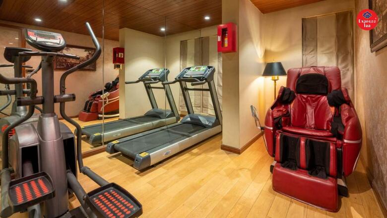 Hotel Express Inn Nashik