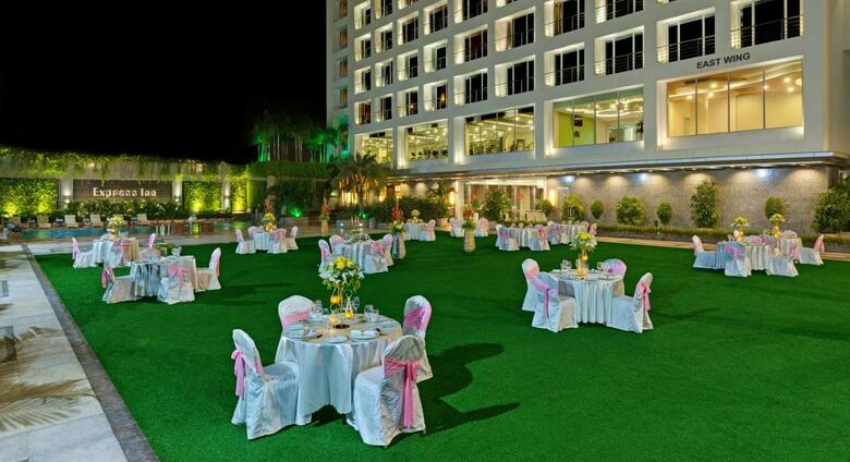 Hotel Express Inn Nashik
