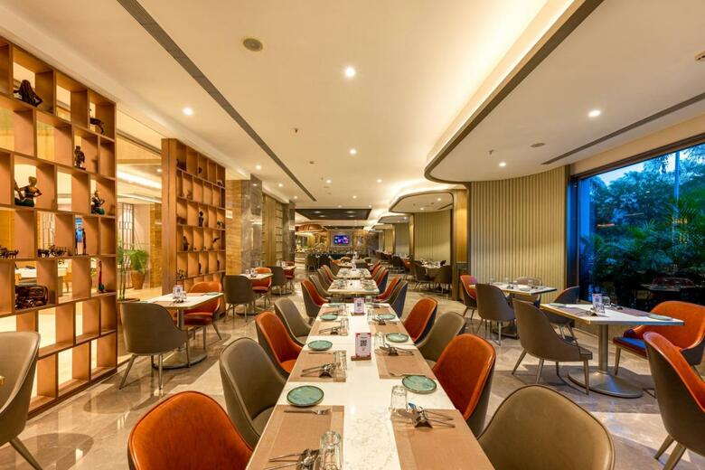 Hotel Express Inn Nashik