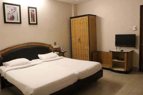 Hotel Priya