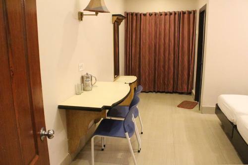 Hotel Priya