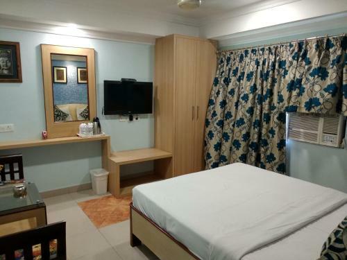 Hotel Pushpak