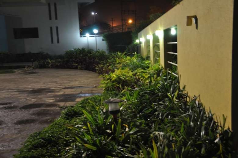 Hotel Palms Residency