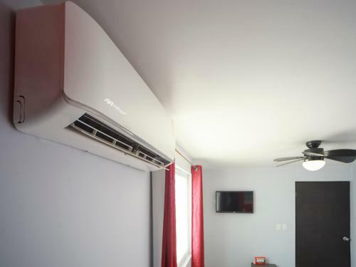 Hotel Sf Express