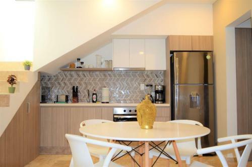 Luxurious And New 2 Bedroom Apartment With Private Jacuzzi