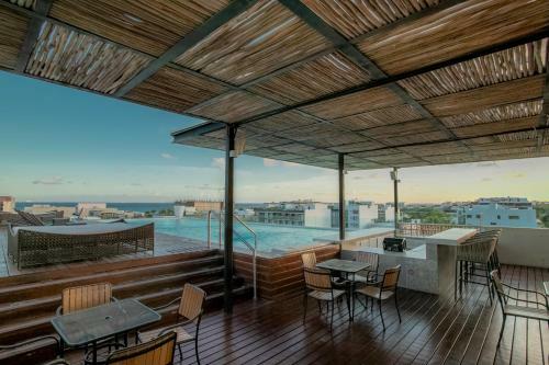Hotel Macondo 5th Av