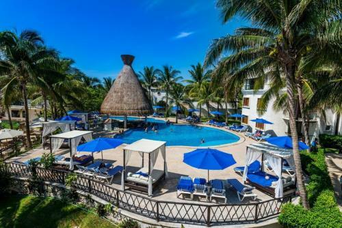 Apt In Playacar Very Close To The Beach And 5th Av