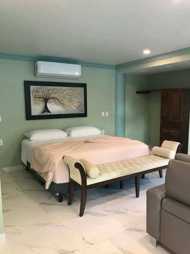 Ocean Frontage Cottage
