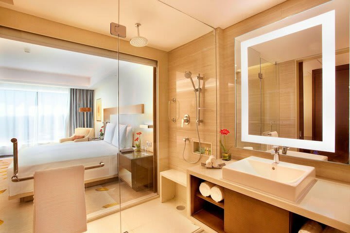 Hotel Courtyard By Marriott Bhopal