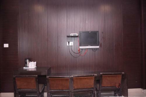 Hotel Trishul
