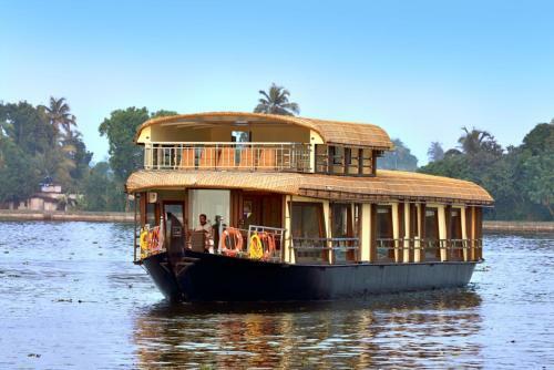 Hotel Cosy Houseboats
