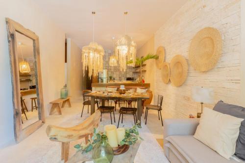 Exclusive Apartment, Unique Design, Shared Pool And Wifi