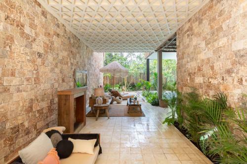 Exclusive Apartment, Unique Design, Shared Pool And Wifi