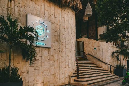 Mayan Monkey Hotel & Hostel Tulum
