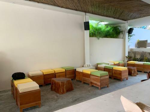 Oostel Smart Hostel - Tulum Pueblo