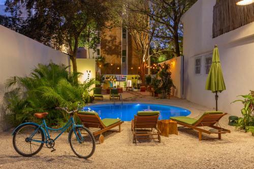 Oostel Smart Hostel - Tulum Pueblo
