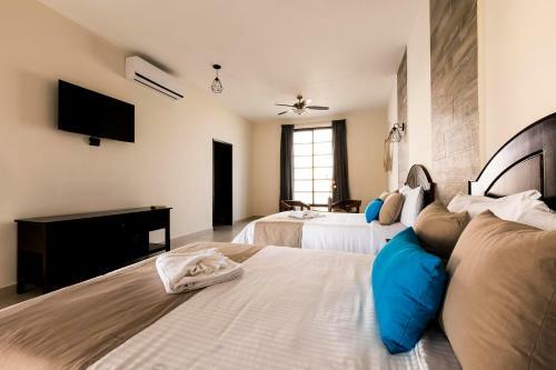 Hotel Los Frailes