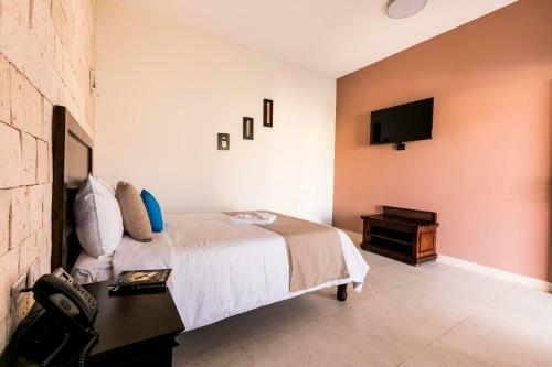 Hotel Los Frailes
