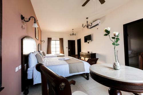 Hotel Los Frailes