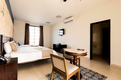 Hotel Los Frailes