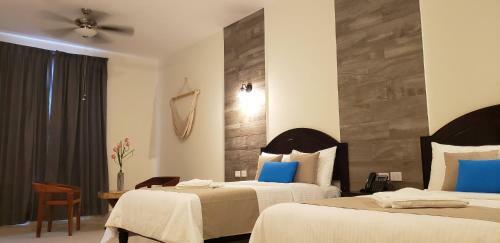 Hotel Los Frailes