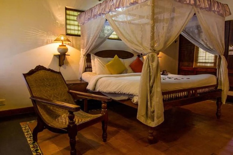 Hotel Punnamada Resort