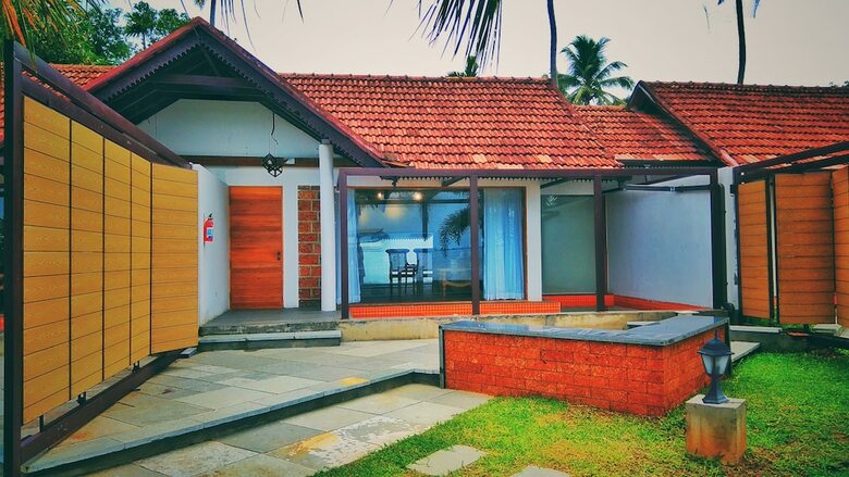 Hotel Punnamada Resort